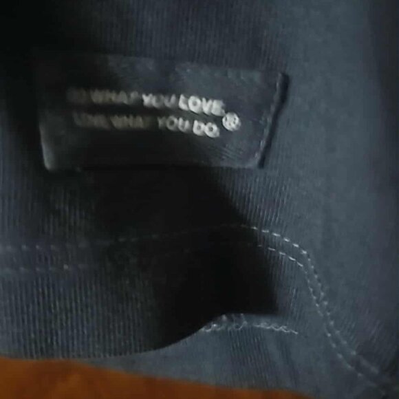 Life is Good Crusher T-shirt NWT - Picture 4 of 5